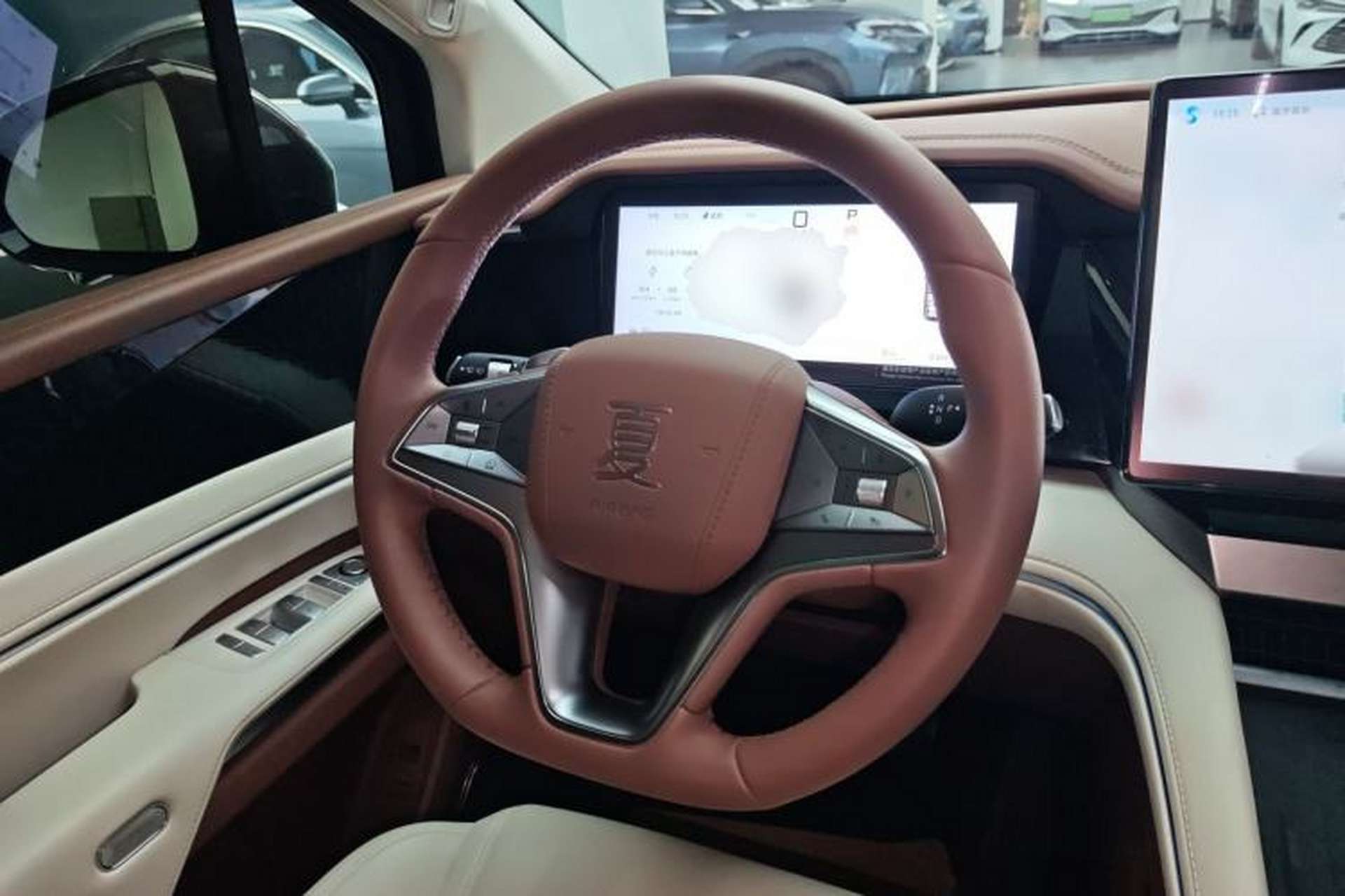 Used BYD Xia 2025 DM-i 1.5T 180km Beyond Edition Steering Wheel