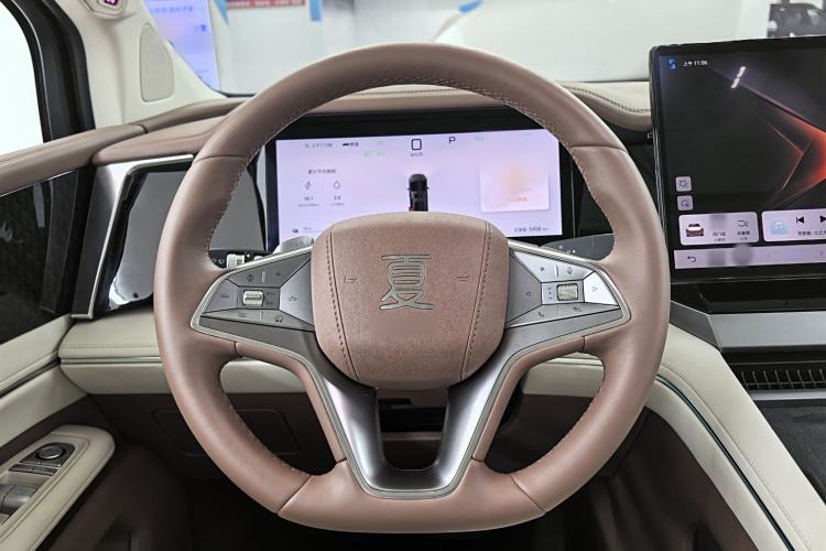 Used BYD Xia 2025 DM-i 1.5T 180km Excellence Model Steering Wheel