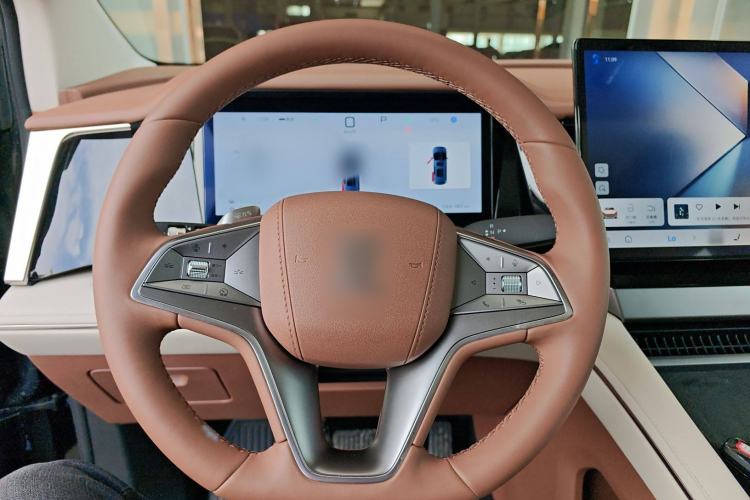 Used BYD Xia 2025 DM-i 1.5T 180km Beyond Edition Steering Wheel