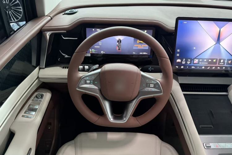 Used BYD Xia 2025 DM-i 1.5T 180km Beyond Edition Steering Wheel