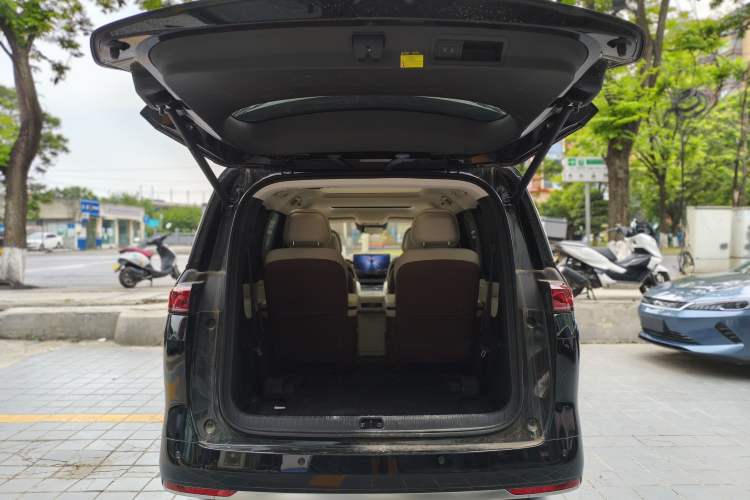 Used BYD Xia 2025 DM-i 1.5T 180km Beyond Edition Trunk