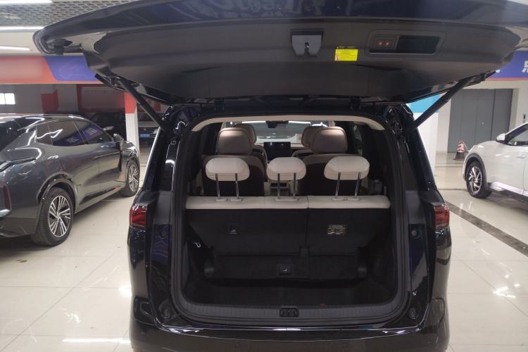 Used BYD Xia 2025 DM-i 1.5T 180km Excellence Model Trunk