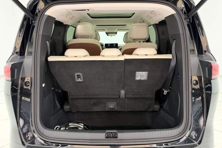 Used BYD Xia 2025 DM-i 1.5T 180km Beyond Edition Trunk