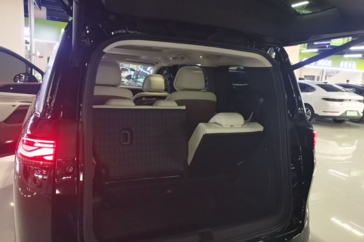 Used BYD Xia 2025 DM-i 1.5T 180km Beyond Edition Trunk