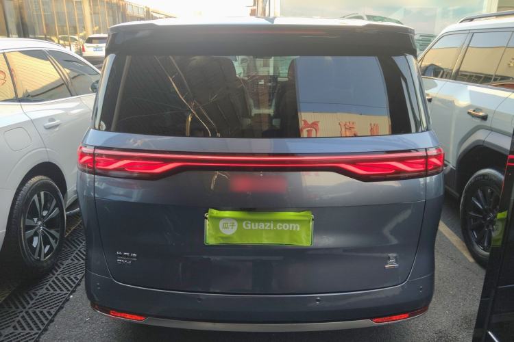 Used BYD Xia 2025 DM-i 1.5T 180km Beyond Edition Exterior 4