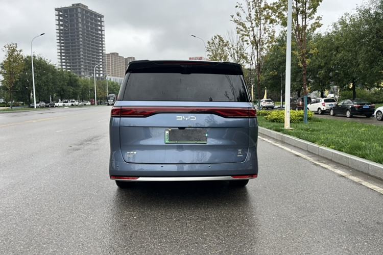 Used BYD Xia 2025 DM-i 1.5T 180km Excellence Model Exterior 6