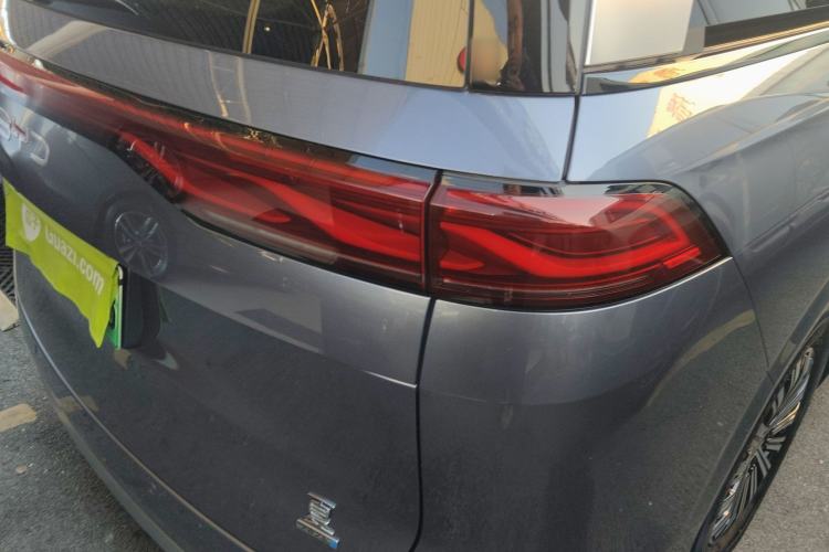 Used BYD Xia 2025 DM-i 1.5T 180km Beyond Edition Exterior 6