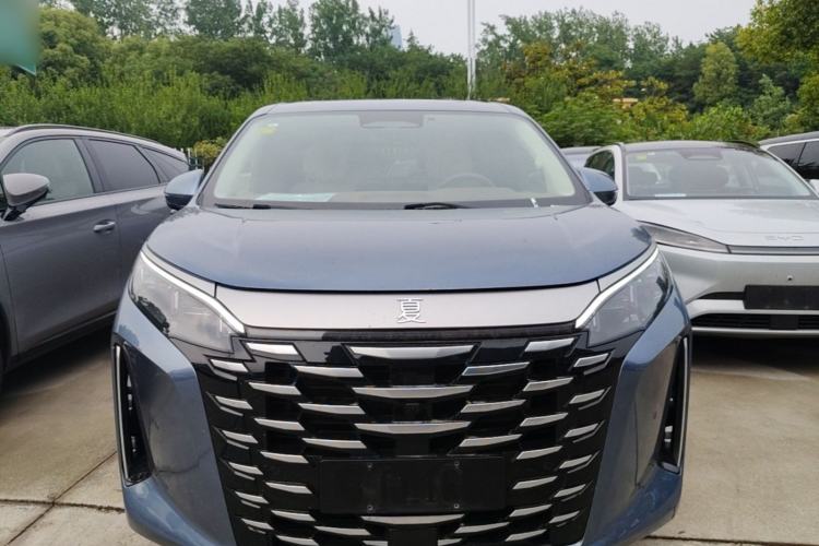 Used BYD Xia 2025 DM-i 1.5T 180km Beyond Edition Front