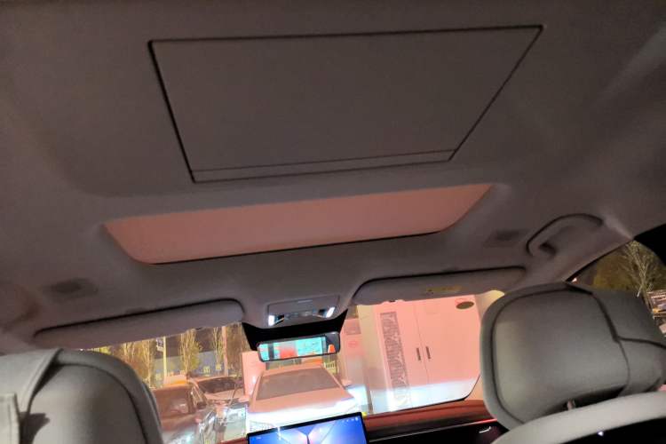 Used BYD Xia 2025 DM-i 1.5T 180km Excellence Model Headliner