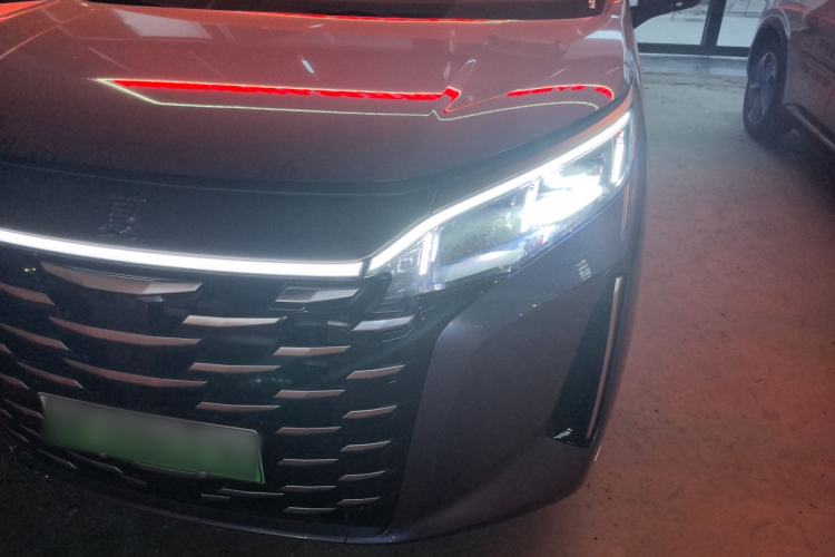 Used BYD Xia 2025 DM-i 1.5T 180km Excellence Model Left Front Headlight