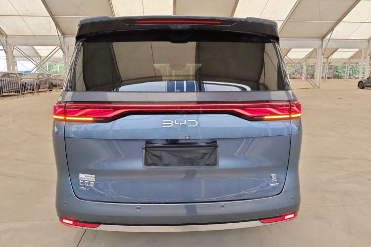 Used BYD Xia 2025 DM-i 1.5T 180km Excellence Model Rear