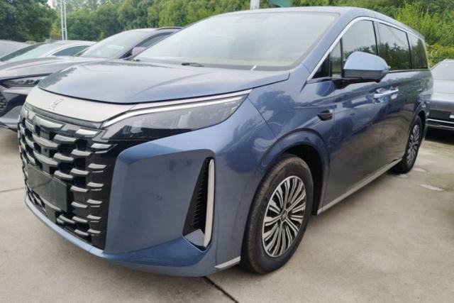 Used BYD Xia 2025 DM-i 1.5T 180km Beyond Edition