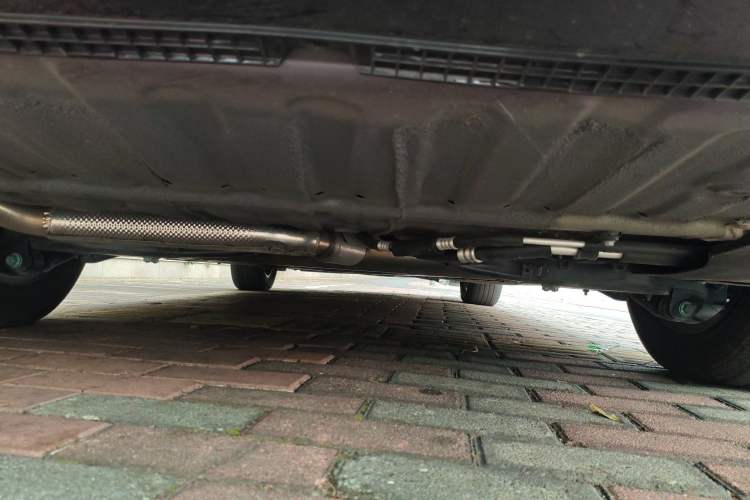 Used BYD Xia 2025 DM-i 1.5T 180km Beyond Edition Chassis Rear
