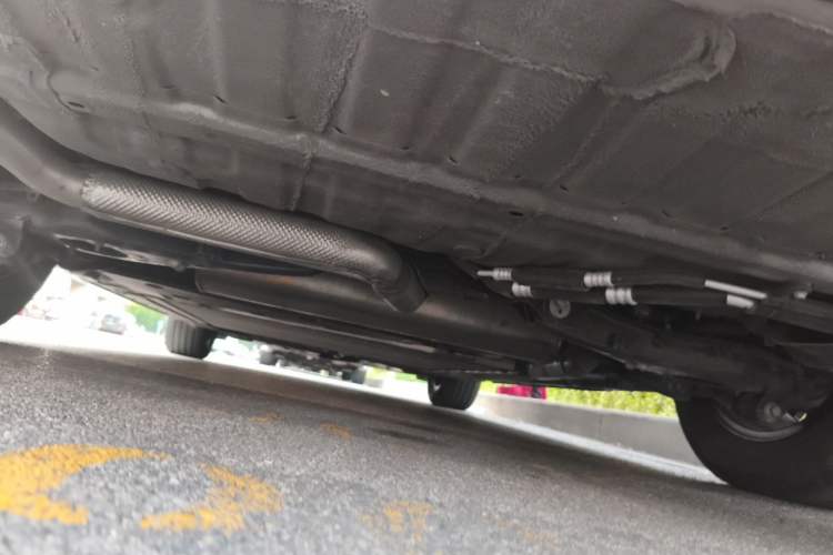 Used BYD Xia 2025 DM-i 1.5T 180km Excellence Model Chassis Rear