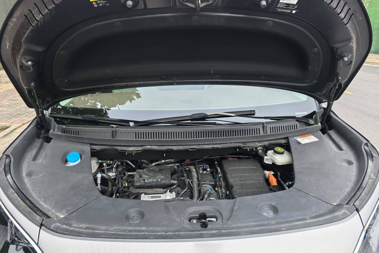 Used BYD Xia 2025 DM-i 1.5T 180km Excellence Model Engine Bay