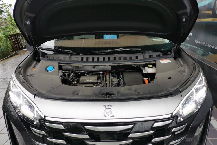 Used BYD Xia 2025 DM-i 1.5T 180km Excellence Model Engine Bay
