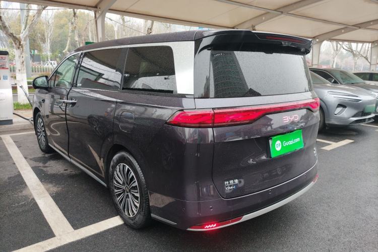Used BYD Xia 2025 DM-i 1.5T 180km Excellence Model Exterior 2