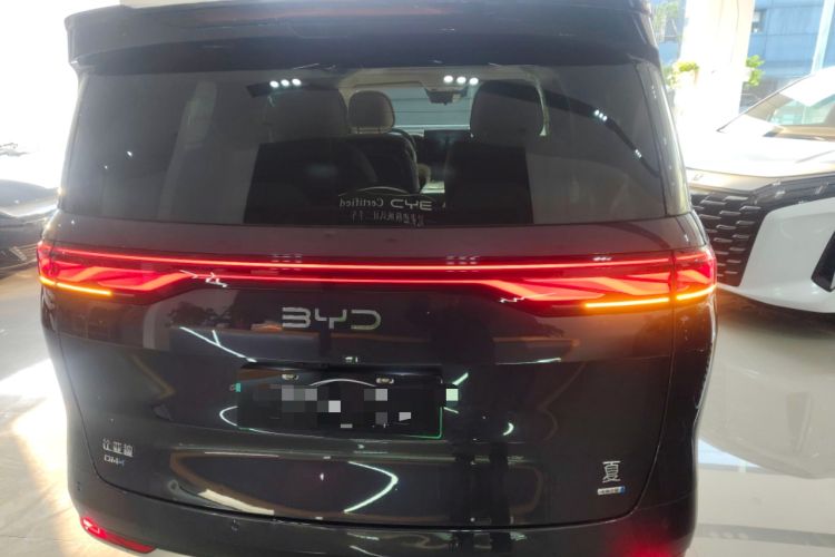 Used BYD Xia 2025 DM-i 1.5T 180km Beyond Edition Exterior 4