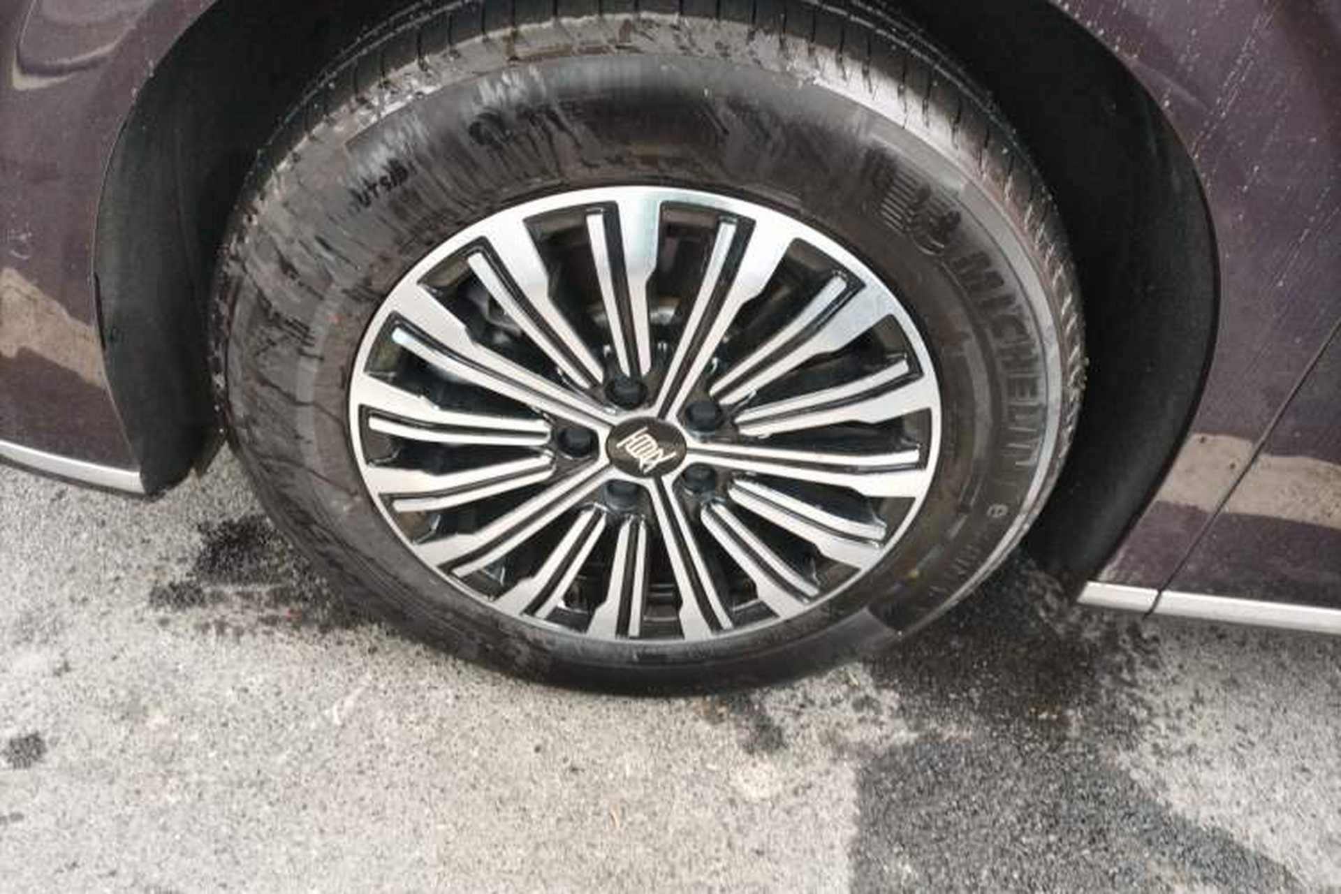 Used BYD Xia 2025 DM-i 1.5T 180km Excellence Model Exterior 4