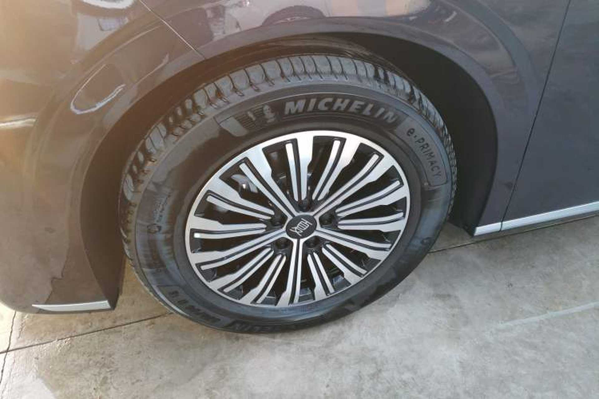 Used BYD Xia 2025 DM-i 1.5T 180km Excellence Model Exterior 7