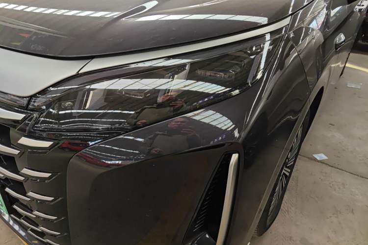 Used BYD Xia 2025 DM-i 1.5T 180km Excellence Model Left Front Headlight