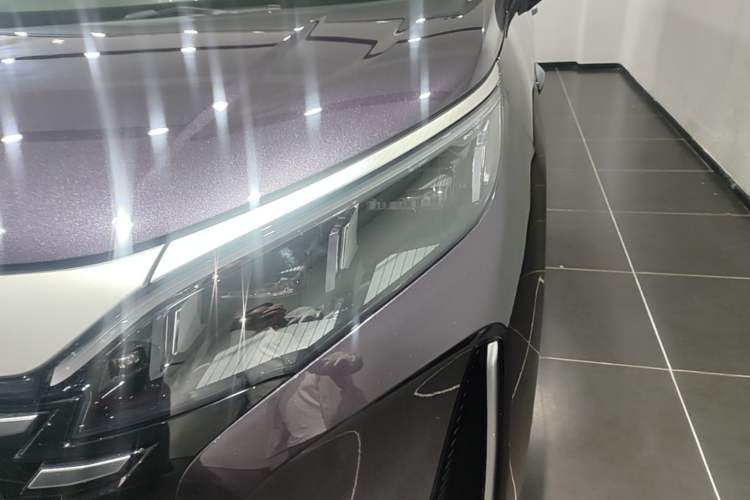 Used BYD Xia 2025 DM-i 1.5T 180km Excellence Model Left Front Headlight