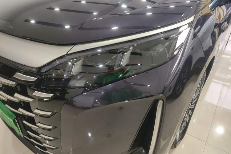 Used BYD Xia 2025 DM-i 1.5T 180km Excellence Model Left Front Headlight