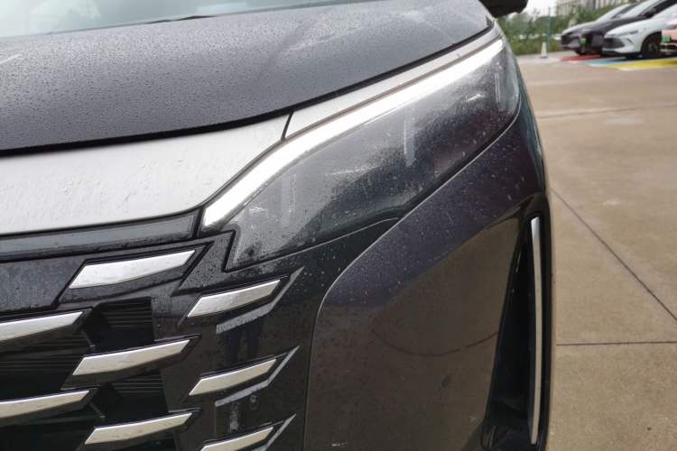 Used BYD Xia 2025 DM-i 1.5T 180km Excellence Model Left Front Headlight