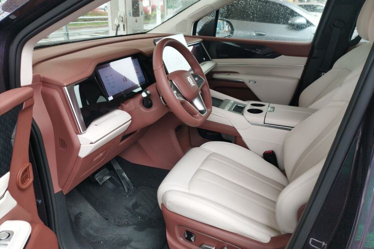 Used BYD Xia 2025 DM-i 1.5T 180km Excellence Model Left Front Seat