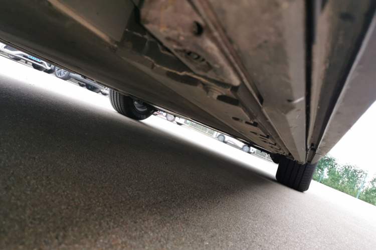 Used BYD Xia 2025 DM-i 1.5T 180km Excellence Model Left Side Sill