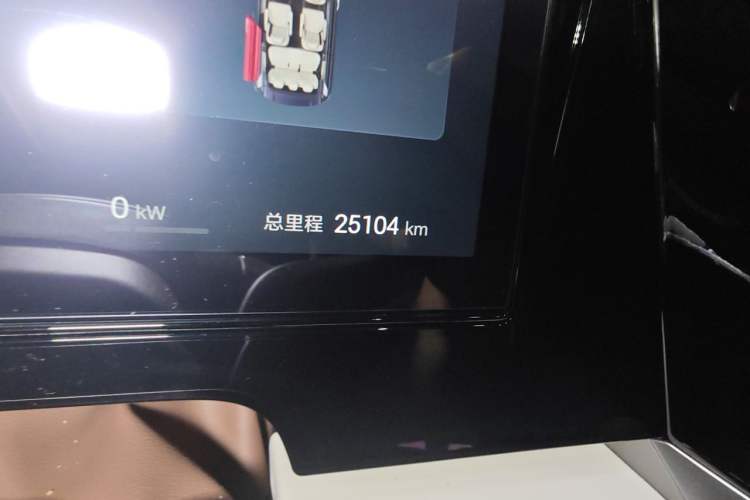 Used BYD Xia 2025 DM-i 1.5T 100km Supreme Edition Odometer Close Up