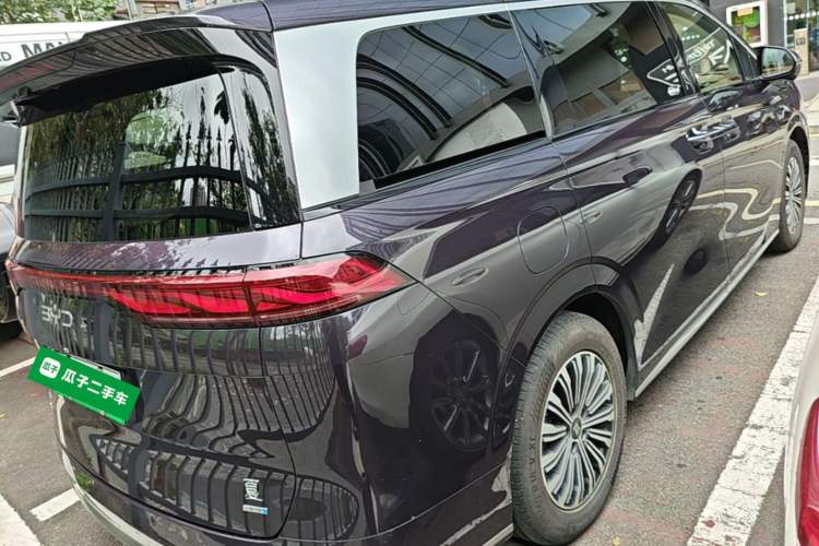 Used BYD Xia 2025 DM-i 1.5T 180km Excellence Model Rear Right 45 Deg