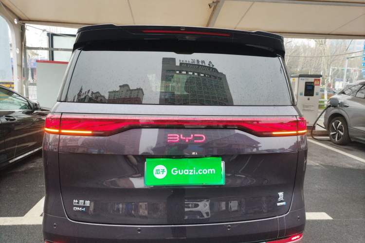 Used BYD Xia 2025 DM-i 1.5T 180km Excellence Model Rear