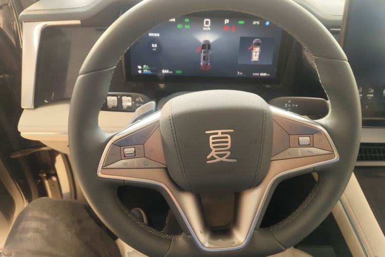 Used BYD Xia 2025 DM-i 1.5T 180km Beyond Edition Steering Wheel
