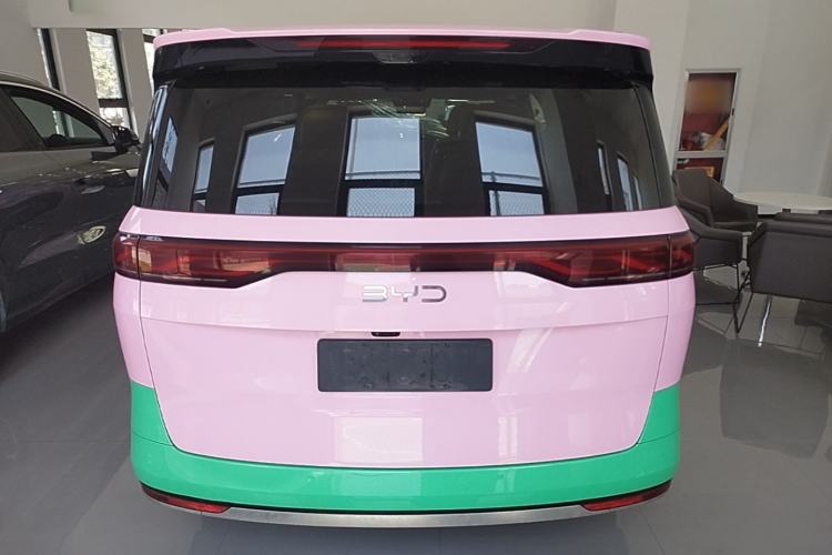 Used BYD Xia 2025 DM-i 1.5T 180km Excellence Model Rear