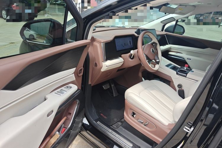 Used BYD Xia 2025 DM-i 1.5T 180km Beyond Edition Driver Seat