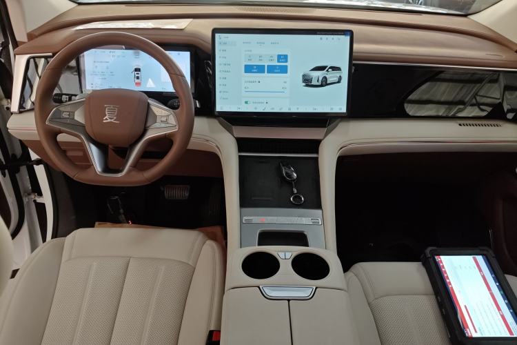 Used BYD Xia 2025 DM-i 1.5T 180km Beyond Edition Center Console