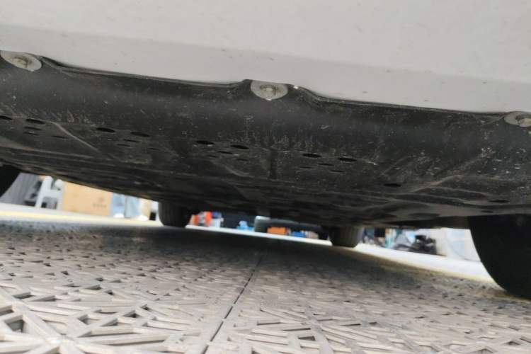Used BYD Xia 2025 DM-i 1.5T 180km Beyond Edition Chassis Front
