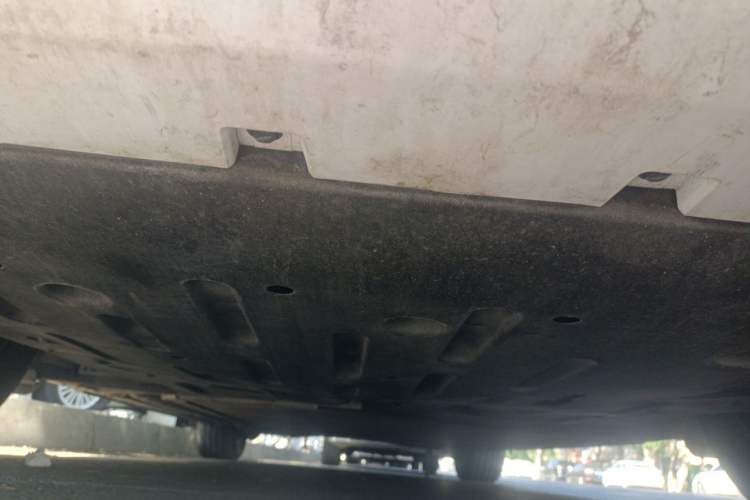 Used BYD Xia 2025 DM-i 1.5T 180km Beyond Edition Chassis Front