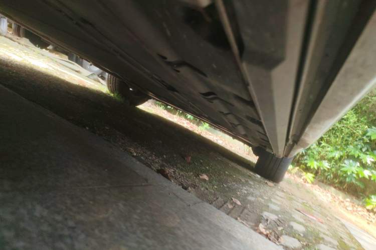Used BYD Xia 2025 DM-i 1.5T 100km Supreme Edition Chassis Front Left