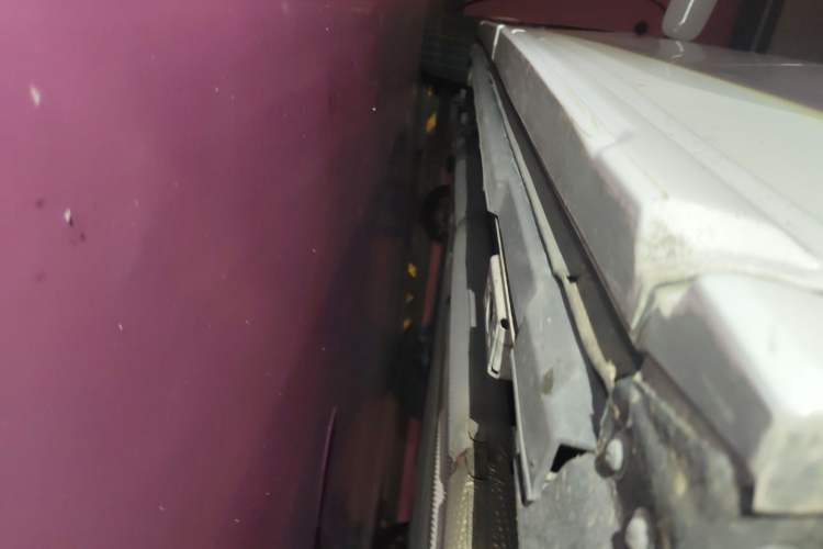 Used BYD Xia 2025 DM-i 1.5T 100km Supreme Edition Chassis Front Right
