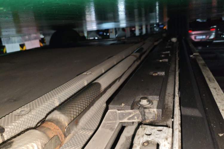 Used BYD Xia 2025 DM-i 1.5T 180km Excellence Model Chassis Front Right