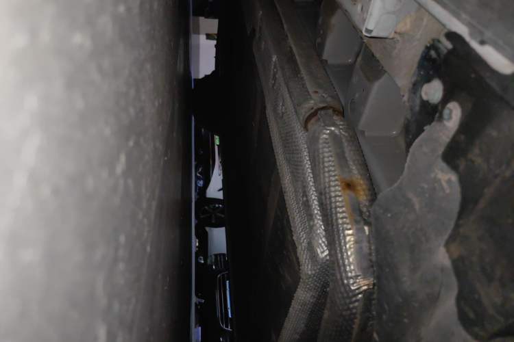 Used BYD Xia 2025 DM-i 1.5T 100km Supreme Edition Chassis Front Right