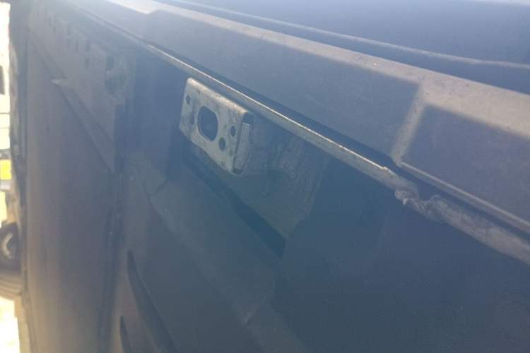 Used BYD Xia 2025 DM-i 1.5T 180km Beyond Edition Chassis Rear Left