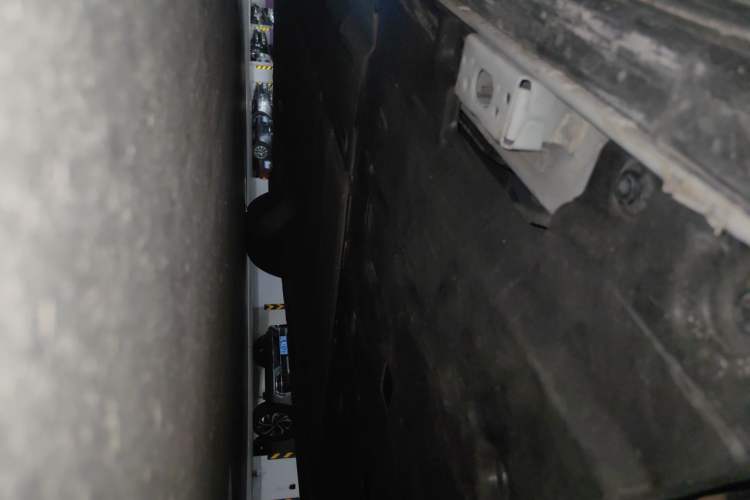 Used BYD Xia 2025 DM-i 1.5T 100km Supreme Edition Chassis Rear Left