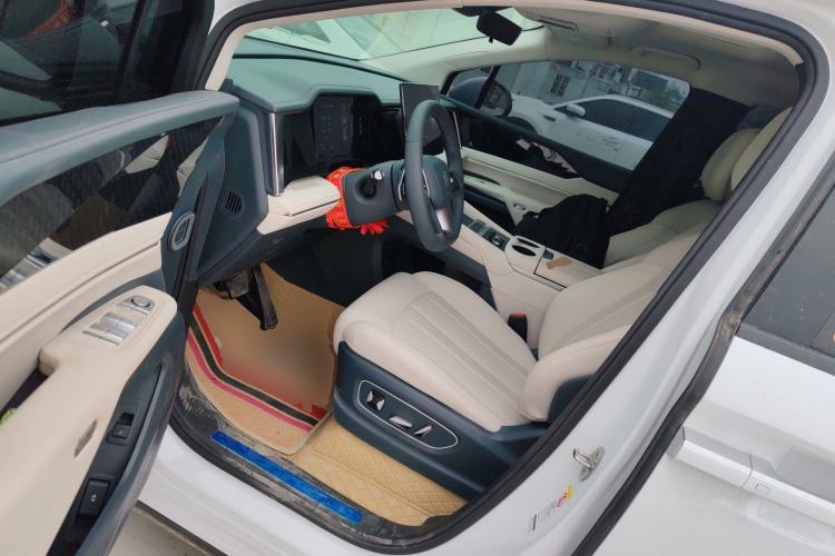 Used BYD Xia 2025 DM-i 1.5T 100km Supreme Edition Driver Seat
