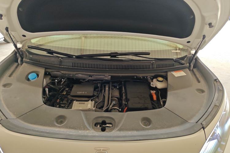 Used BYD Xia 2025 DM-i 1.5T 180km Beyond Edition Engine Bay