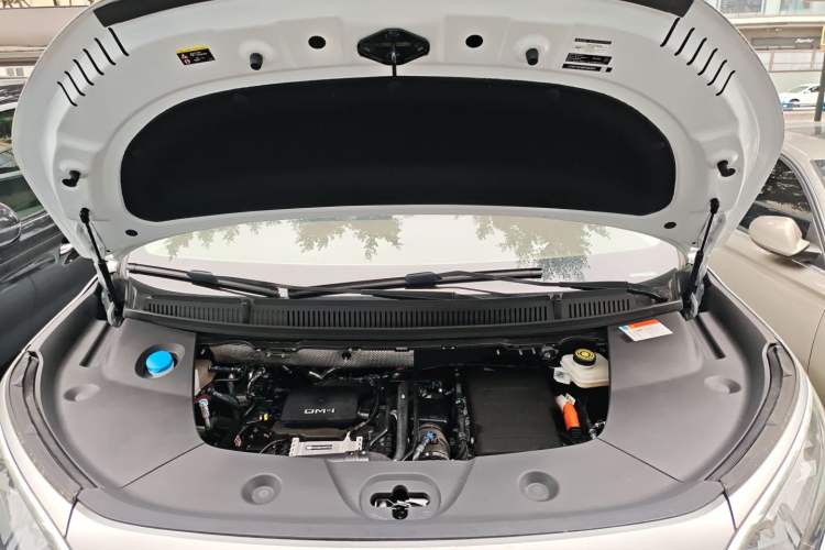 Used BYD Xia 2025 DM-i 1.5T 180km Beyond Edition Engine Bay