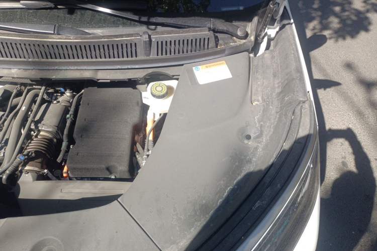 Used BYD Xia 2025 DM-i 1.5T 180km Beyond Edition Engine Bay Left