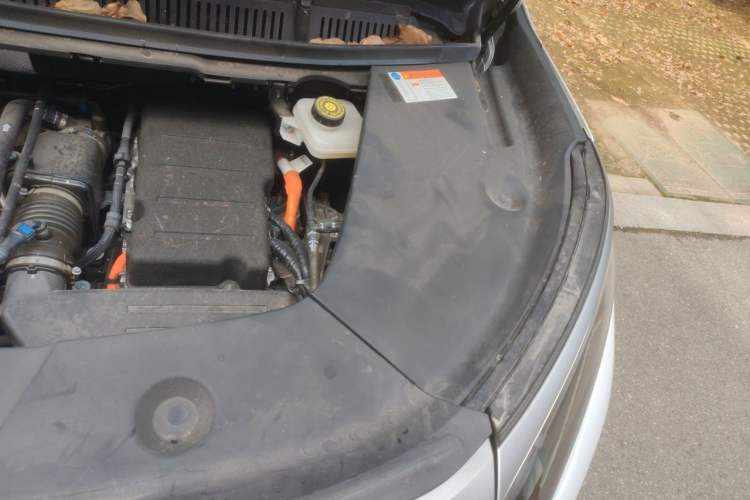 Used BYD Xia 2025 DM-i 1.5T 100km Supreme Edition Engine Bay Left